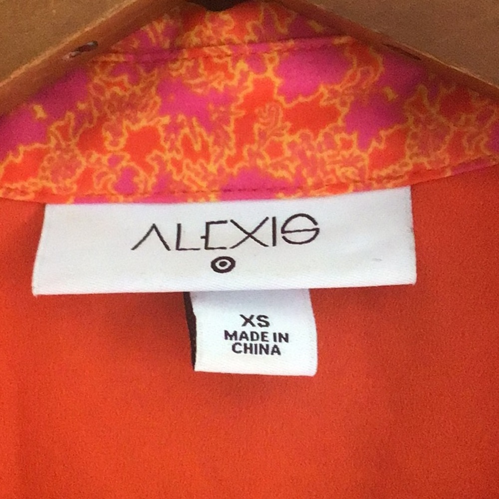 Dress - Picture 6 of 9